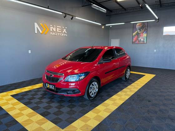 CHEVROLET ONIX 1.4 MPFI LT 8V FLEX 4P MANUAL CHEVROLET ONIX 1.4 MPFI LT 8V FLEX 4P MANUAL